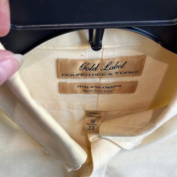 Gold Label non-iron oxford shirts size M/ 16/33. Both for one price!! - Picture 3 of 5